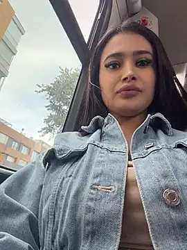 Sara_fun's Webcam Show