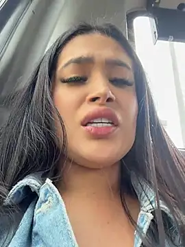 Pertunjukan Kamera Web Sara_fun