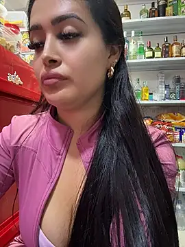 Sara_fun: вебкам-шоу