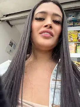 Sara_fun's Webcam Show
