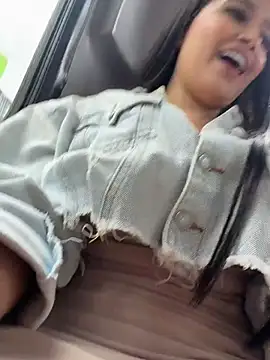 Онлайн чат XXX Sara_fun