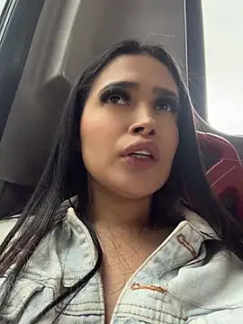 Sara_fun's Webcam Show