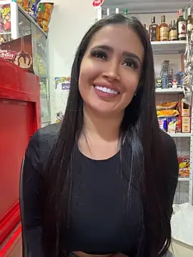 Sara_fun: διαδικτυακό σόου στην κάμερα