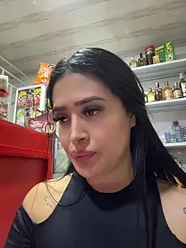 Chatroom XXX en direct de Sara_fun