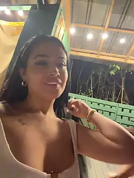 Sara_fun webcam show