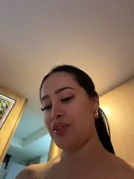 Sara_fun Шоу с уебкамера