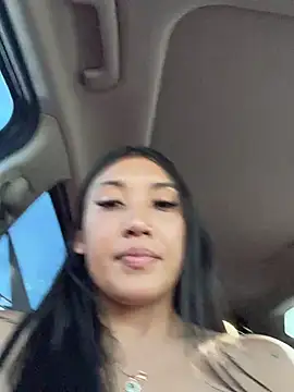 Show modela Sara_fun na web-kameri