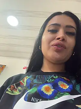 دردشة Sara_fun الجنسية المباشرة