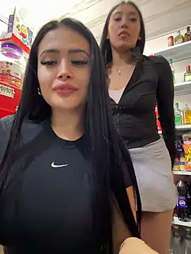 Sara_fun webkamerás műsora