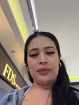 Sara_fun's Webcam Show
