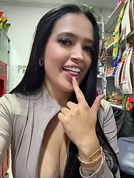 Sara_fun's Webcam Show