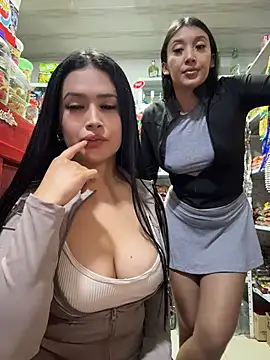 Sara_fun's Webcam Show