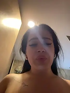 Sara_fun – webcam-show