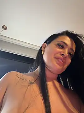 Chat XXX en directo de Sara_fun