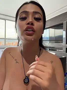 Sara_fun Adlı Modelin Web Kamerası Şovu