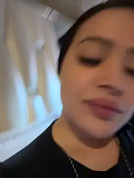 Sara_fun's Webcam Show