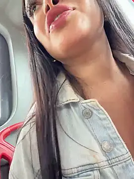 Sara_fun Шоу с уебкамера