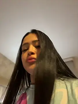 Sara_fun Chat XXX live