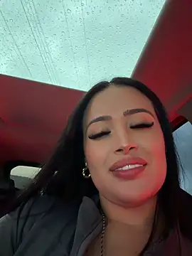 צ'אט XXX בשידור חי של Sara_fun