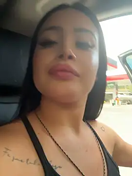 Sara_fun's Webcam Show