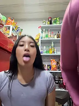 Sara_fun Show in webcam