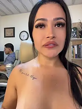 Sara_fun's Webcam Show