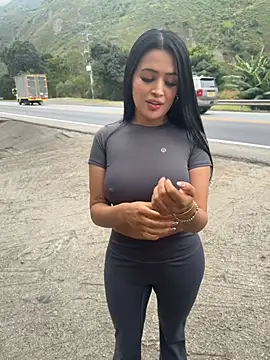 Sara_funn Webbikameraesitys