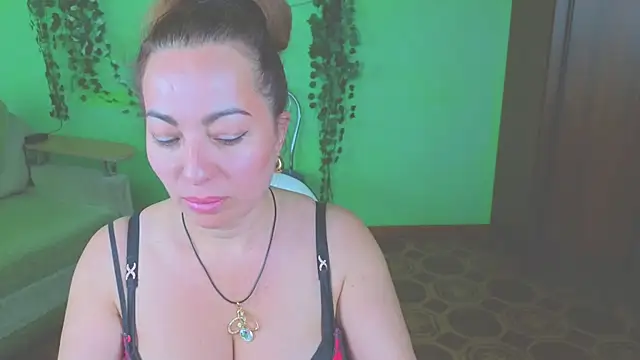 Show modela Zoe_Zephyr na web-kameri