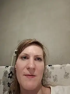 AnnieNet's Live XXX Chat