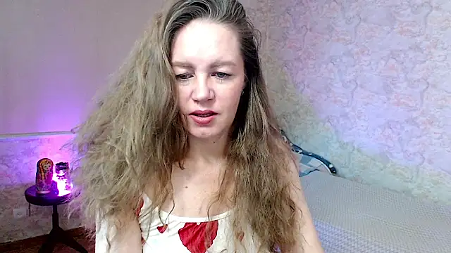 Fern_Lust Chat XXX in diretta