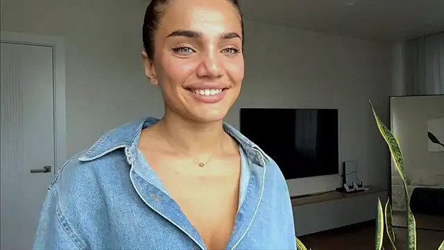 MelindaReny – webcam-show