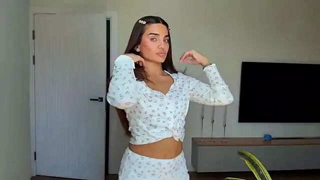 غرفة دردشة MelindaReny المباشرة