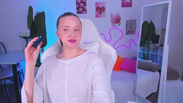 Živý XXX chat GinnyGingerG