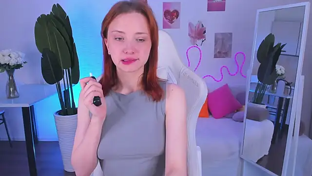 Chat XXX en directo de GinnyGingerG