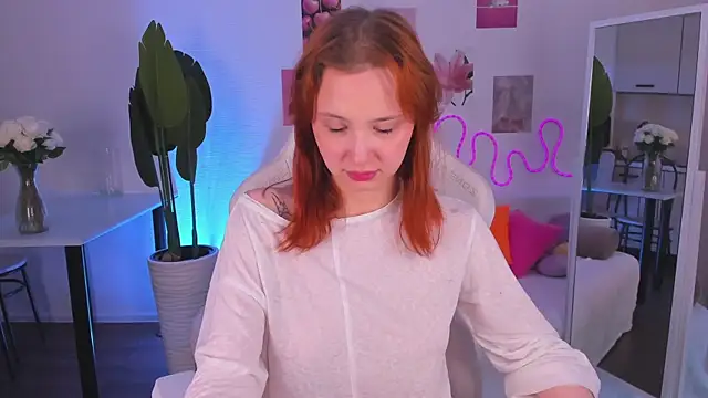 Chat +18 de GinnyGingerG ao vivo