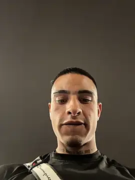 willclayy webkamerás műsora