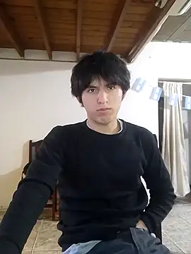 Show modela Userknowarg na web-kameri