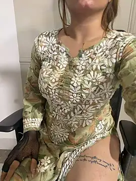 Živý XXX chat Tasty_LushDesire