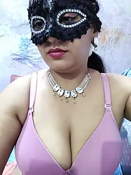 binnik216 Adlı Modelin Canlı XXX Sohbeti