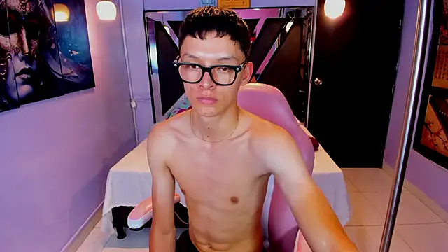 BlurEyes1 Webcam Show
