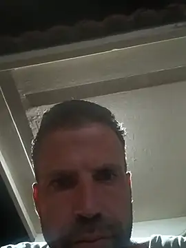 Travis212121 Шоу с уебкамера