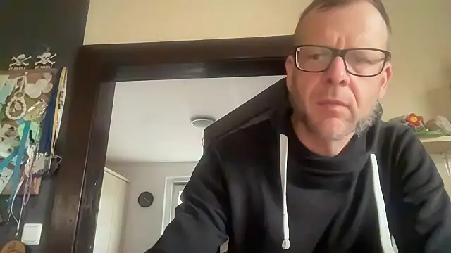 Pertunjukan Kamera Web o_florian_o1