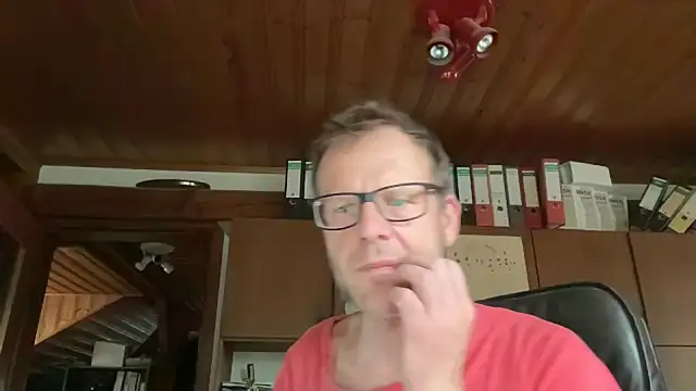 הופעת וובקאם של o_florian_o1
