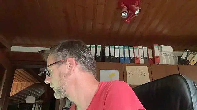 o_florian_o1 Adlı Modelin Web Kamerası Şovu