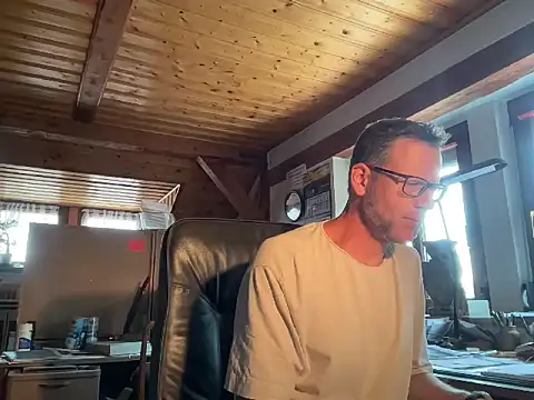 o_florian_o1 Show Webcam