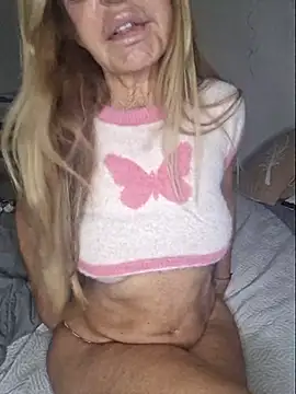Marianne10's Webcam Show