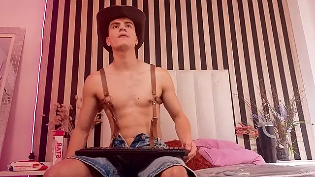عرض كام LeoTease