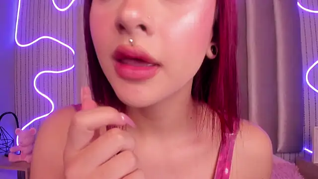 SCARLETMD's Live XXX Chat