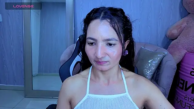 paulette37_a Chat XXX in diretta