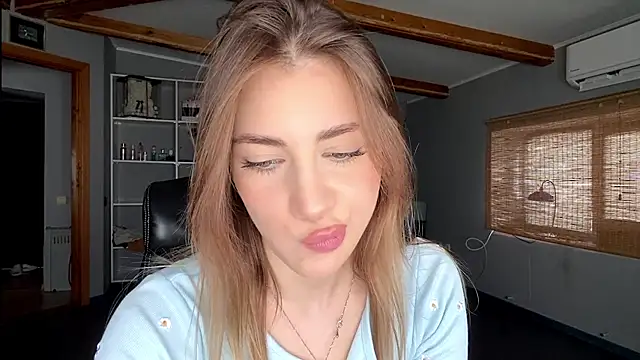 Chat XXX en directo de simmisweet